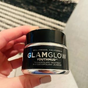 GlamGlow Youthmud